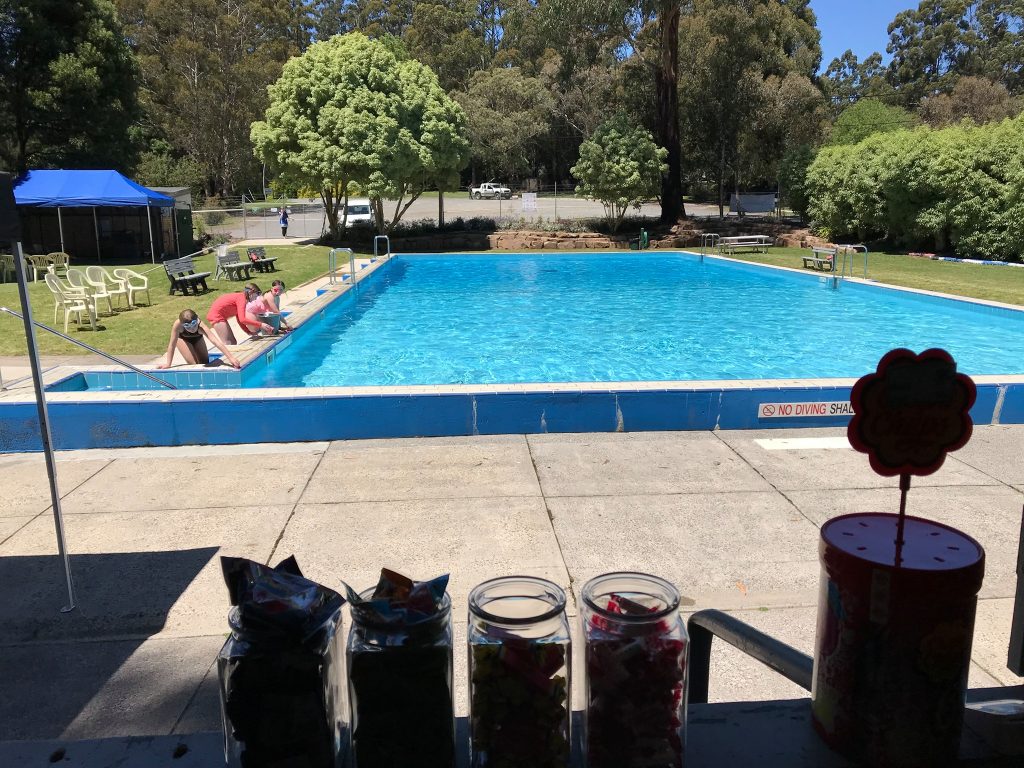 Olinda Community Pool