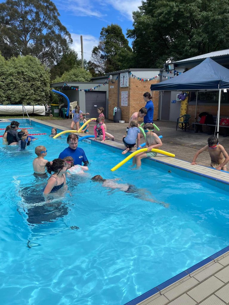 Olinda Community Pool